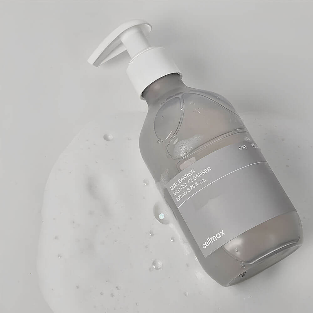 Гель-пенка для умывания с комплексом церамидов Celimax Dual Barrier Mild Gel Cleanser