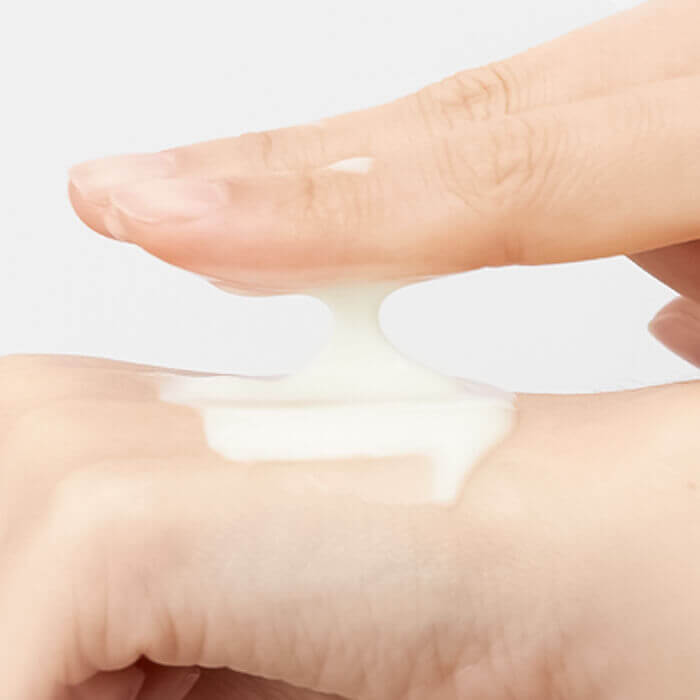 Бустер-эссенция с ретинолом и центеллой VT Cosmetics Cica Reti-A Essence 0.3