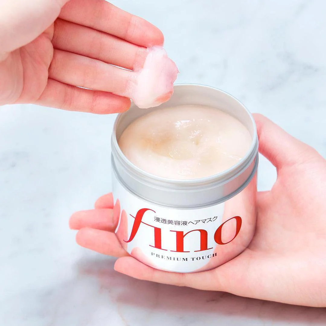 SHISEIDO FINO Premium Touch Маска для волос с содержанием маточного молочка, с цветочным ароматом